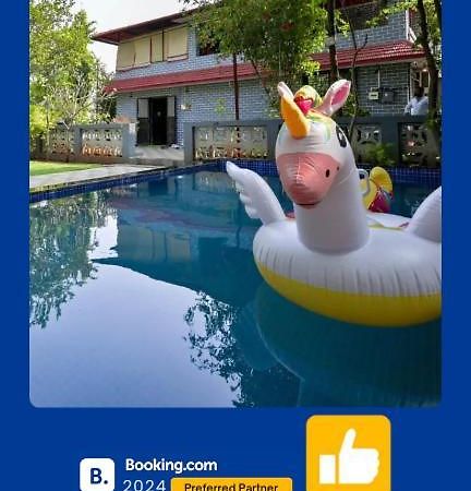 Eko Stay- Brickstone Villa Igatpuri Luaran gambar